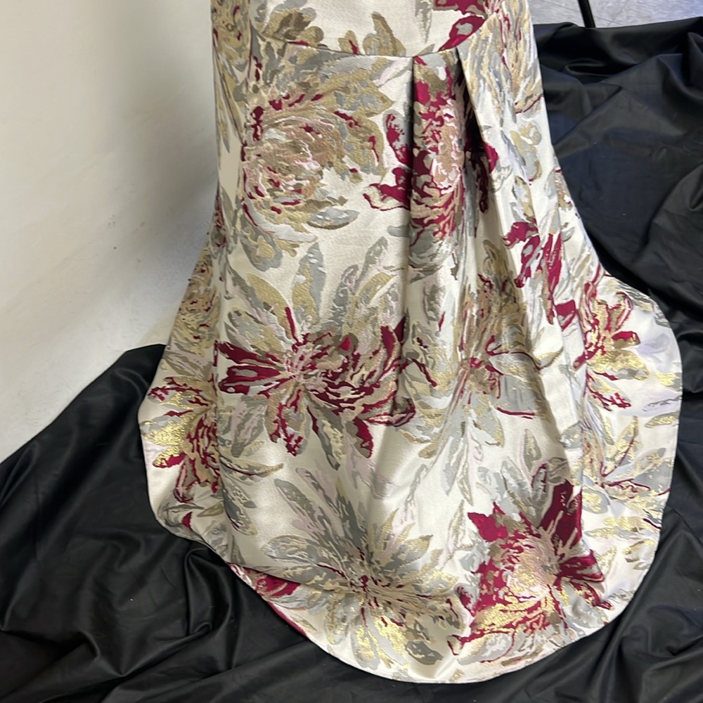 Aidan Mattox jacquard short sleeve mesh top long gown - Picture 16 of 17
